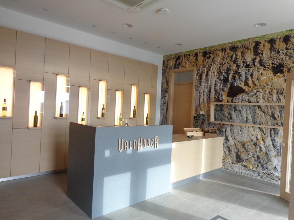 Vino Valdhuber Apartments Svecina Екстер'єр фото